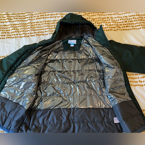 Columbia Point Park Insulated Jacket - Picture 4 of 5